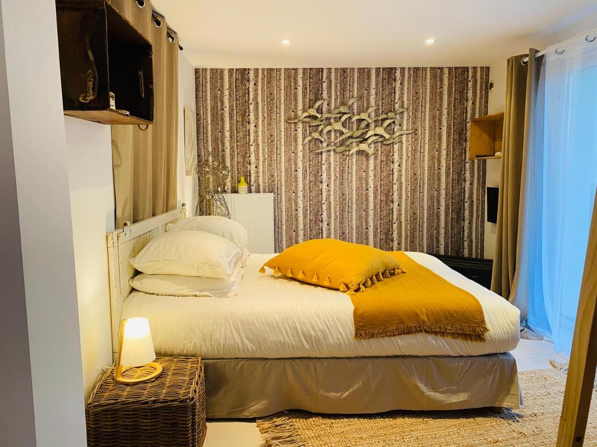 Le 19 Bed & Breakfast Sene Exterior photo